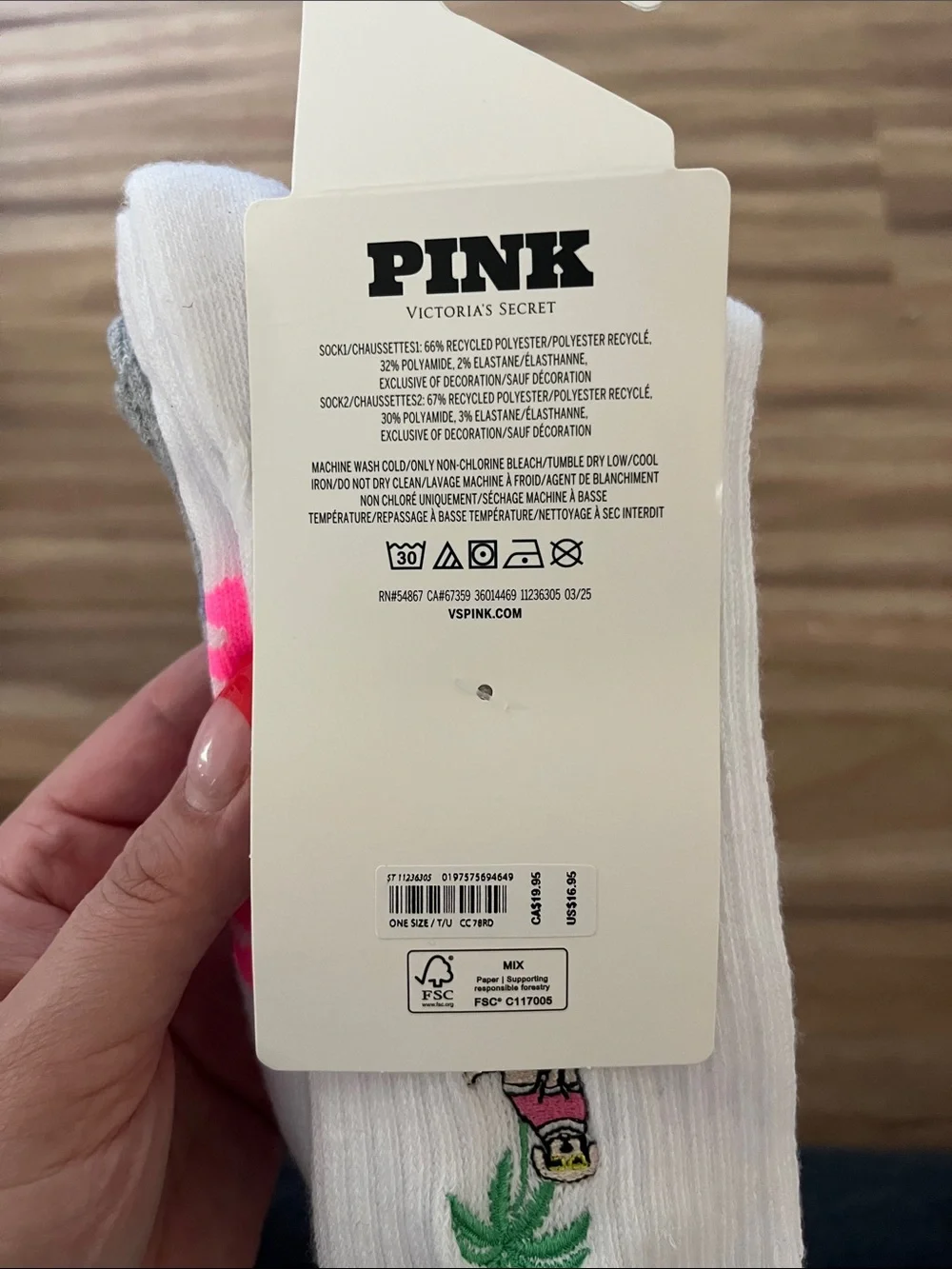 PINK Victoria's Secret Gray & White Crew Sock 2-Pack with Embroidered Dog